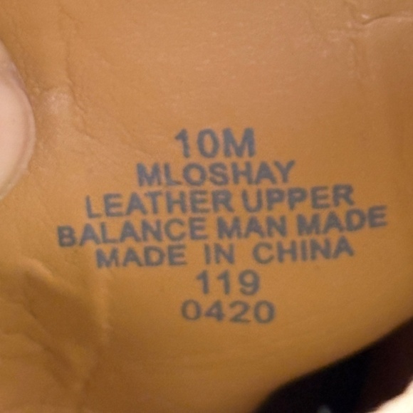 Marc Fisher Alva Women Taupe Suede Pointy Toe Ankle Block Heel Booties Sz 10M - Picture 12 of 13